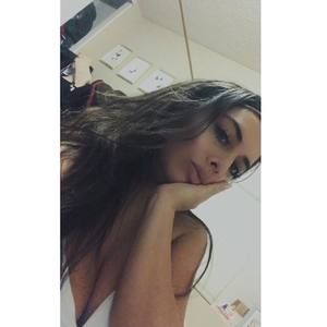 Meet your Posher, Karina